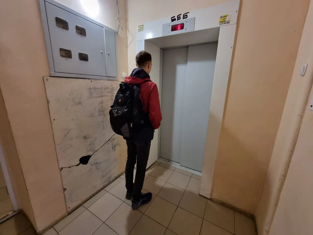 В 2026 году Самарская область получит субсидии в размере 2,2 млрд рублей на установку 17 лифтов в шести многоквартирных домах — об этом сообщили на заседании профильного комитета губернской думы.