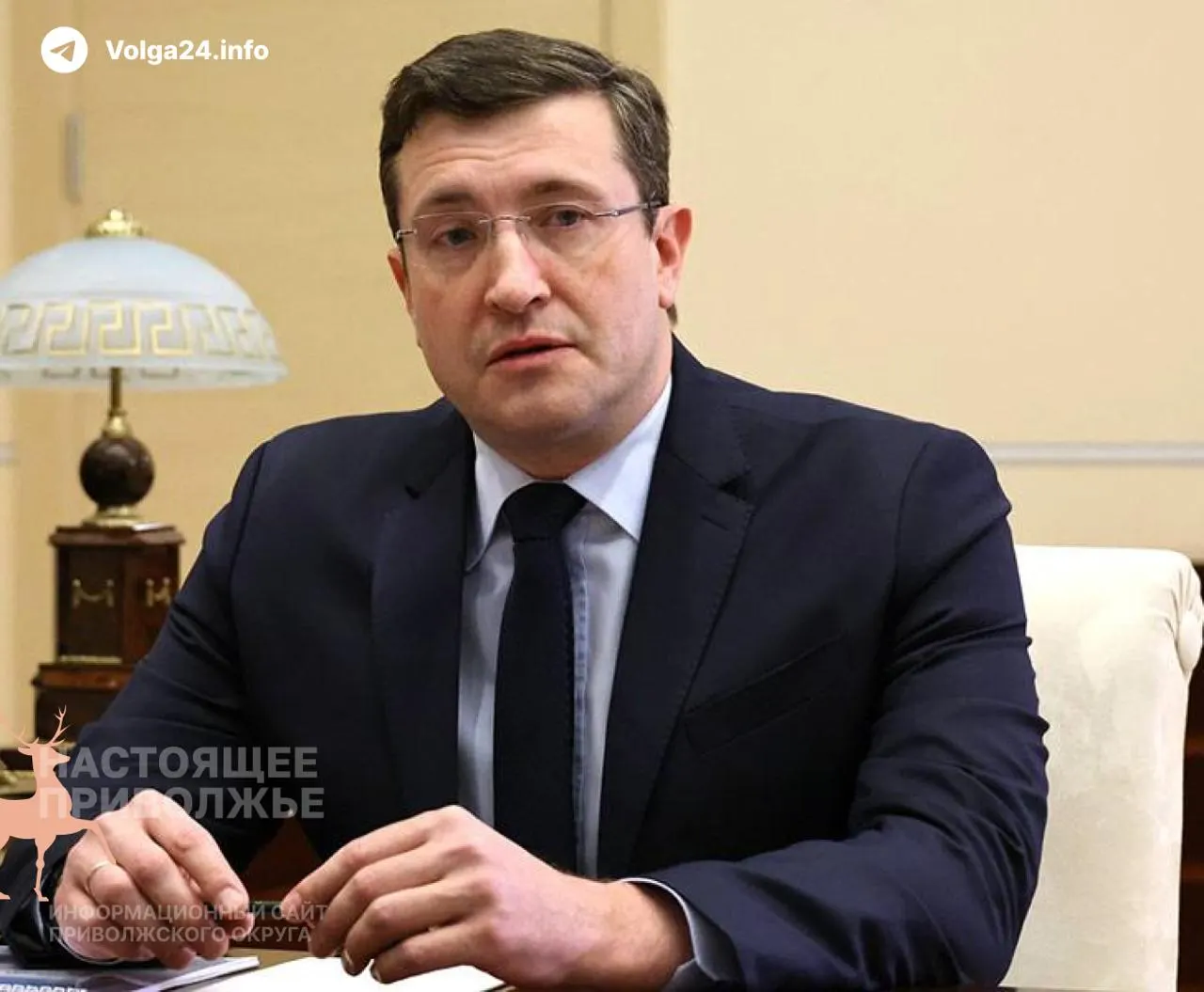 Губернатор региона заявил, что при «критической ситуации» мобильный интернет в Нижегородской области могут полностью заблокировать — даже «белые списки» сайтов. Власти объясняют это тем, что сигнал LTE якобы помогает в ориентировании вражеских беспилотников.