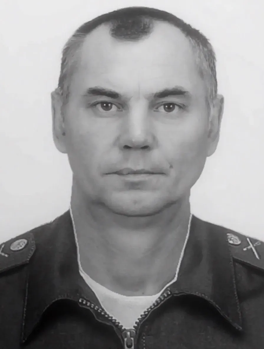 Прощание с рядовым Владимиром Дороговым состоится 12 мая в храме села Терса; похоронят военнослужащего на сельском кладбище Вольского района.
