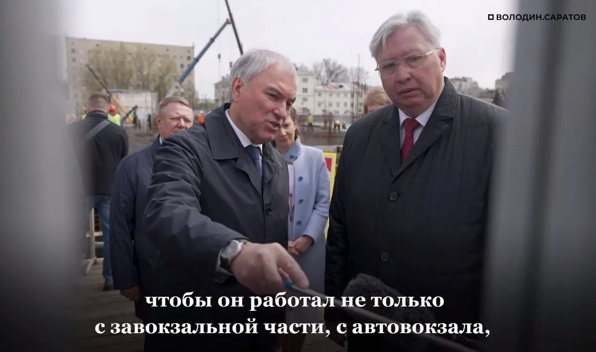 Подрядчик пообещал ввести сходы с конкорса на северную и южную стороны в сентябре; переход и северный вестибюль планируют открыть к началу осени, здание — до конца года.
