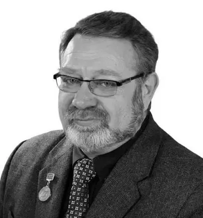 На 71-м году жизни умер доктор медицинских наук Александр Клецкин. Более 40 лет он работал в здравоохранении Нижегородской области, разработал методику лечения острых тромбофлебитов и возглавлял региональную ассоциацию сосудистых хирургов.