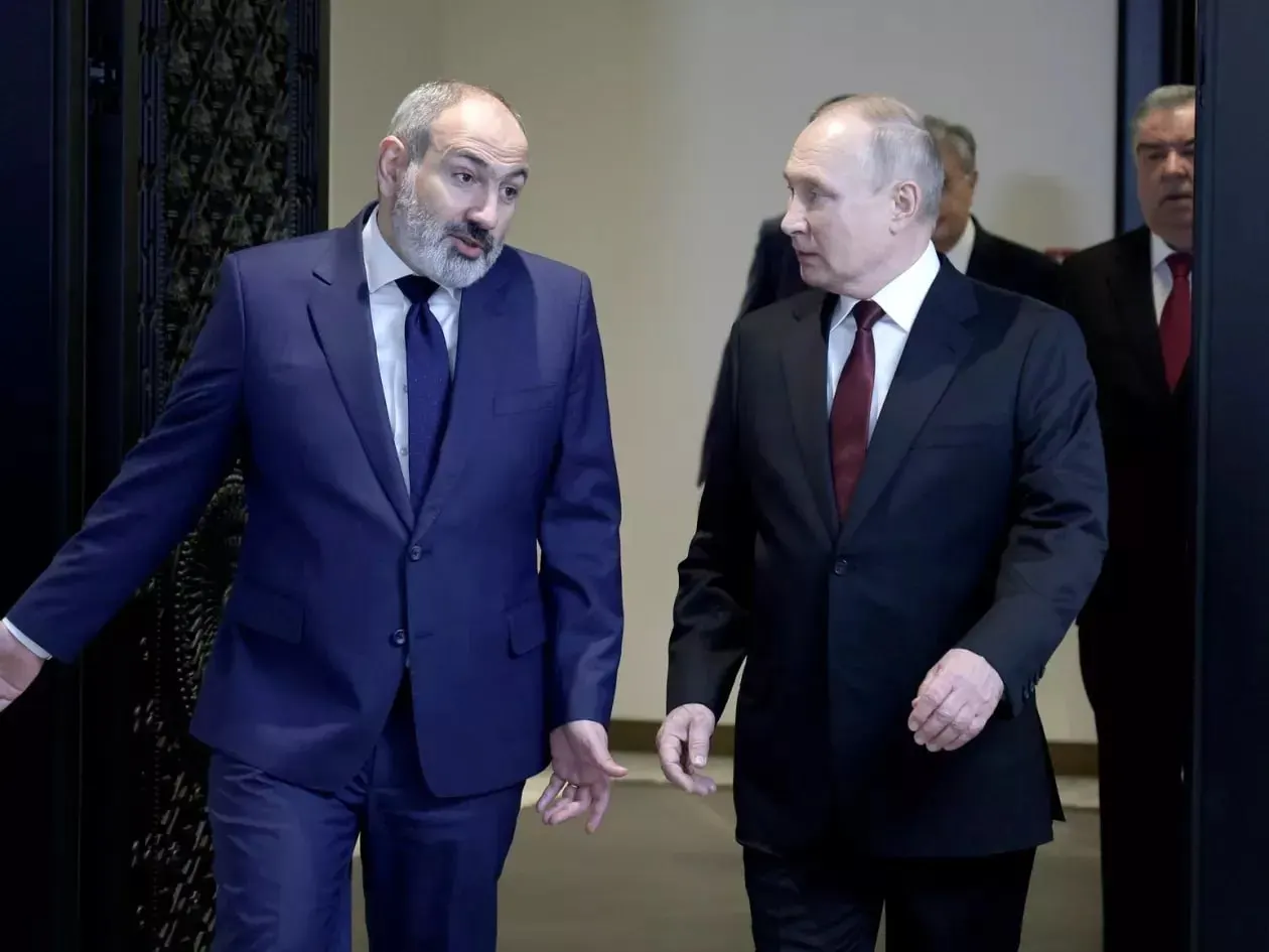 Премьер-министр Армении заявил, что Ереван откажется от присоединения к антироссийским санкциям Европейского союза, одновременно подчёркнув, что не будет помогать в их обходе.