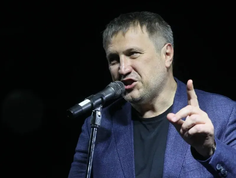 Иван Носков заявил, что в Самаре будут пресекать ночные заезды на запрещённых в городе питбайках, которые нарушают покой жителей и должны проходить только на спортивных трассах или закрытых территориях.