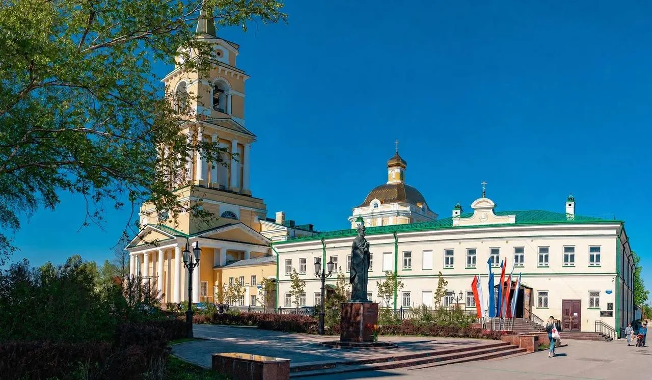 В Пермском крае сформирована комиссия для реставрации, археологических исследований и благоустройства Архиерейского квартала у Спасо‑Преображенского собора. В её состав вошли представители властей, Пермской епархии, учёные и музейные специалисты.