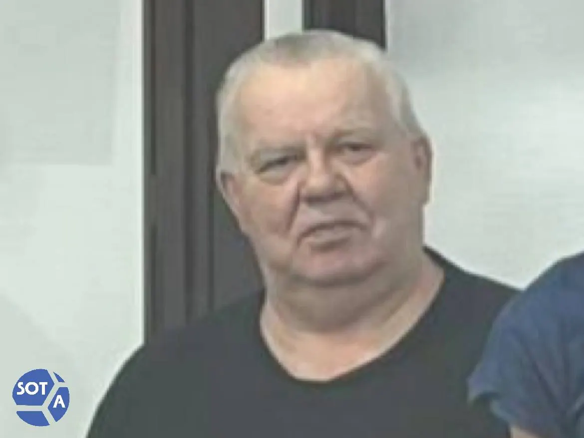 66‑летний Юрий Ефимов, приговорённый к 18 годам, по словам сокамерника подвергается жестокому обращению: ему отказывают в госпитализации и лекарствах, ставят на холодный пол, а в СИЗО наблюдаются антисанитарные условия.