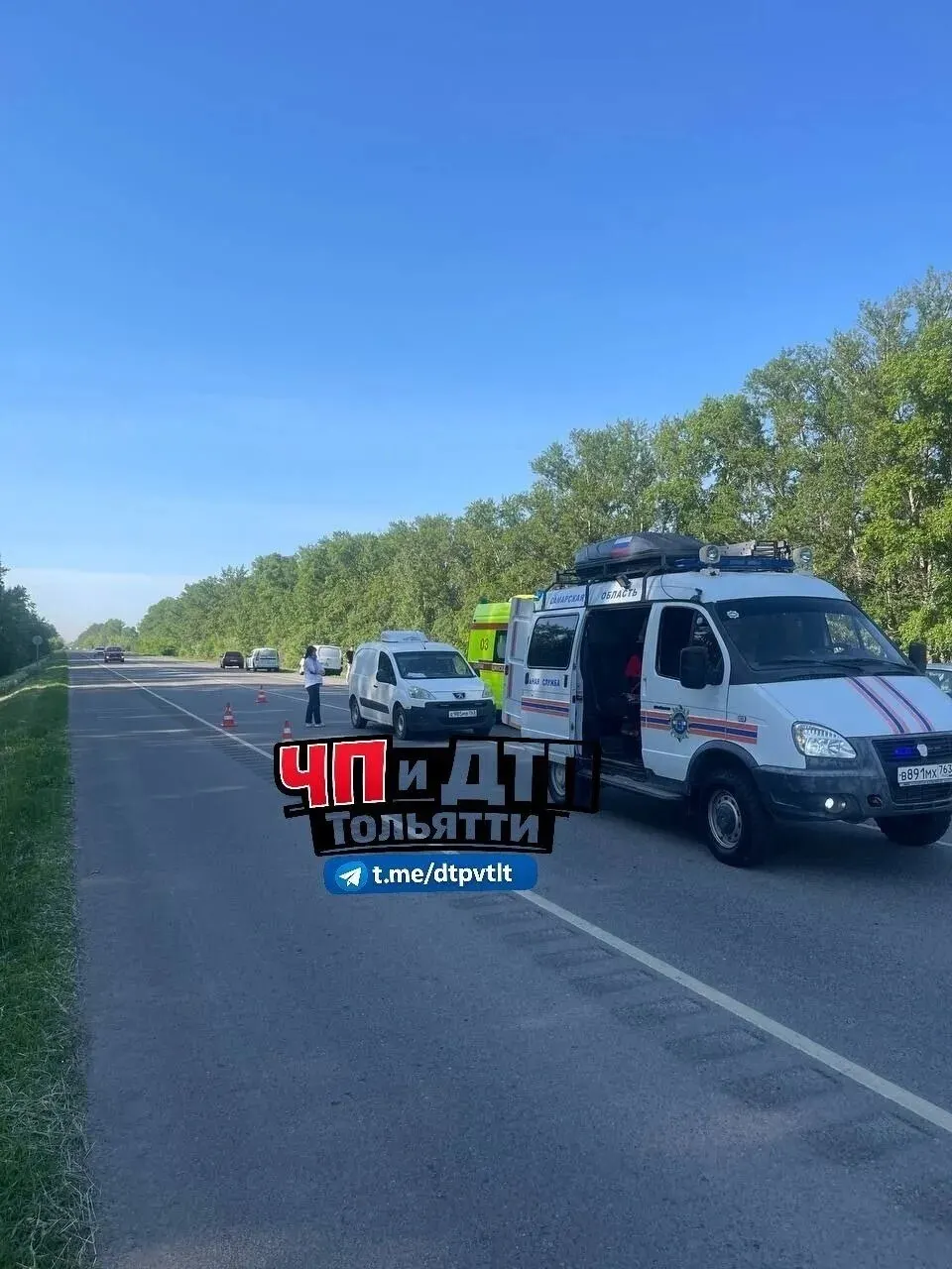 Автомобиль остановился прямо на проезжей части на Санчелеевском шоссе — водитель скончался в салоне.