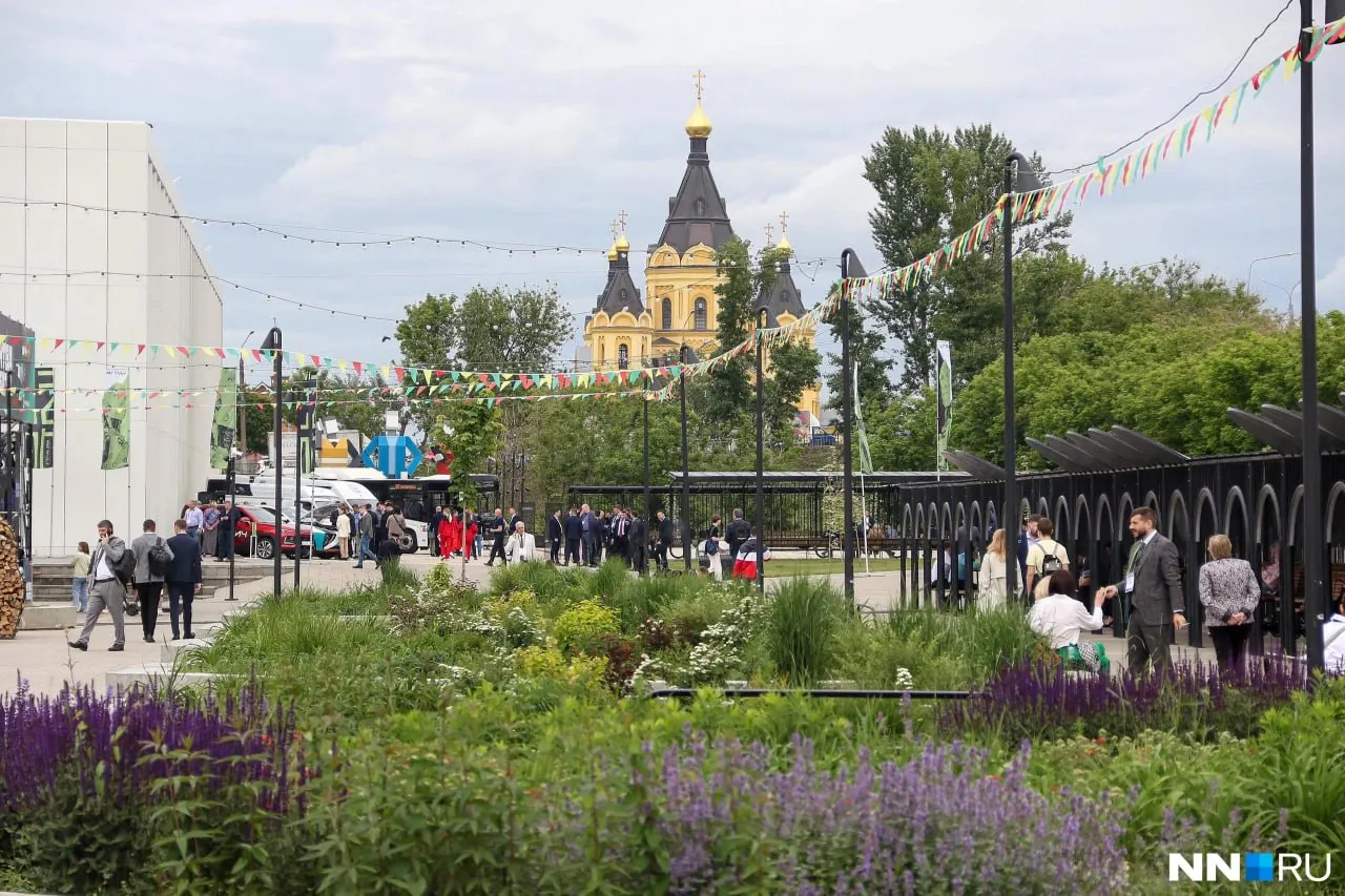 В Нижнем Новгороде на площадке Ярмарки идёт конференция ЦИПР: выставку завтра откроют для посетителей. В программе — тех-лектории, молодёжный фестиваль с дискуссиями и бесплатные музыкальные выступления.