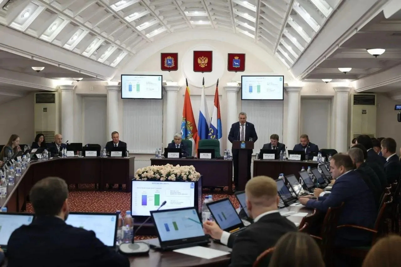 Глава Самары сообщил, что территория не уйдет под коммерческую застройку; депутатам рекомендовано донести эту информацию жителям без искажений.
