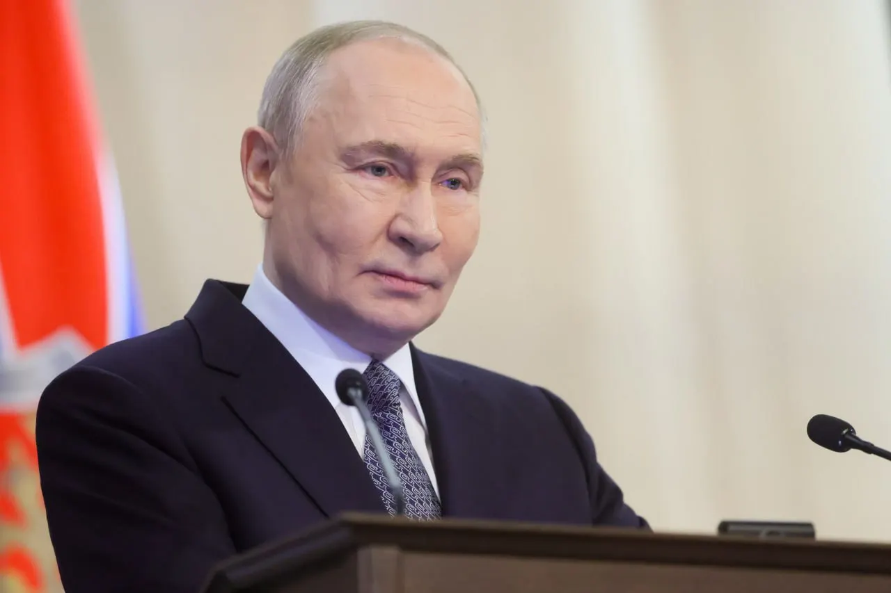Президент России Владимир Путин посетит Казахстан с 27 по 29 мая по приглашению Касым-Жомарта Токаева. В ходе переговоров планируют обсудить укрепление стратегического партнёрства и союзничества между двумя странами.