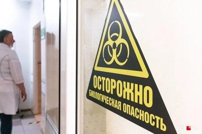 В нескольких дачных массивах Самары зафиксирован очаг бешенства. Подписан указ о карантине, введены ограничения на вход, вывоз животных и проведение массовых мероприятий.