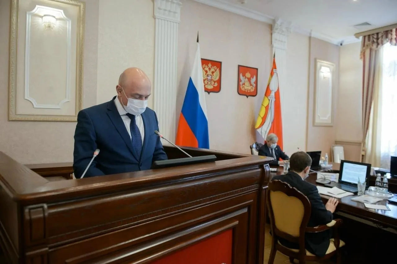 Олег Минаков временно возглавил территориальный фонд обязательного медицинского страхования Самарской области. Ранее функции исполняли Наталья Трошкина и Владислав Романов, который в конце 2025 года был объявлен в федеральный розыск.