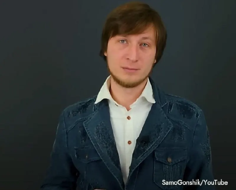 В суде по делу Ивана Мережникова представитель энергетической компании заявил, что опоры освещения принадлежат «Россетям», а не мэру. Активиста обвиняют в клевете и незаконном использовании персональных данных.