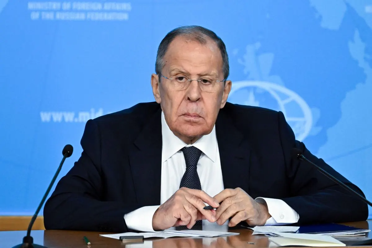 На пресс‑конференции в Казани глава МИД России сообщил, что у Армении более двух лет задолженность по членским взносам в ОДКБ. Обсуждаются меры по применению положений устава, вплоть до приостановки прав или членства.