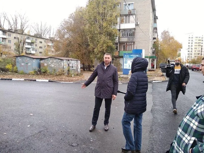 Бывший глава энгельсского «Водоканала» признан виновным, однако уголовное преследование прекращено из‑за истечения сроков давности и он вышел на свободу.