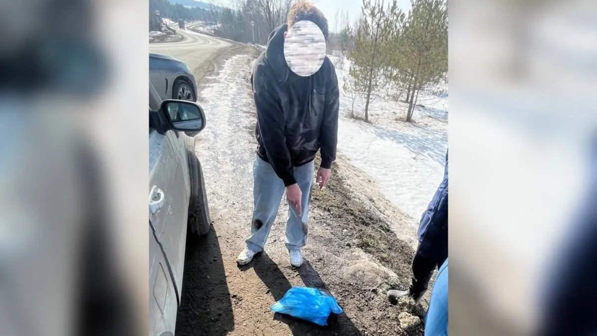 Сотрудники ФСБ задержали организатора оптовых поставок, при обыске изъяли около 2 кг мефедрона. Сбыт осуществлялся через тайники‑закладки в Самарской области и за её пределами.