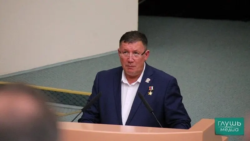 Депутат Янклович предупредил, что некоторые люди покупают муляжи наград и выдают себя за участников боевых действий. В РФ пока нет ответственности за ношение таких сувениров, депутаты намерены проработать меры.