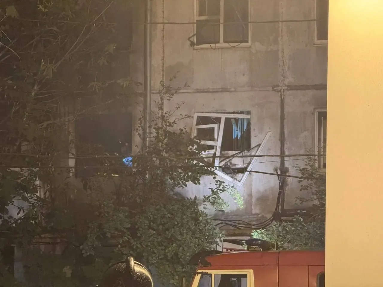 На улице XXII Партсъезда в Самаре при взрыве газа и последовавшем пожаре погибла 51‑летняя женщина, ещё 12 человек получили ранения; из здания спасли семь человек, повреждены 24 квартиры.