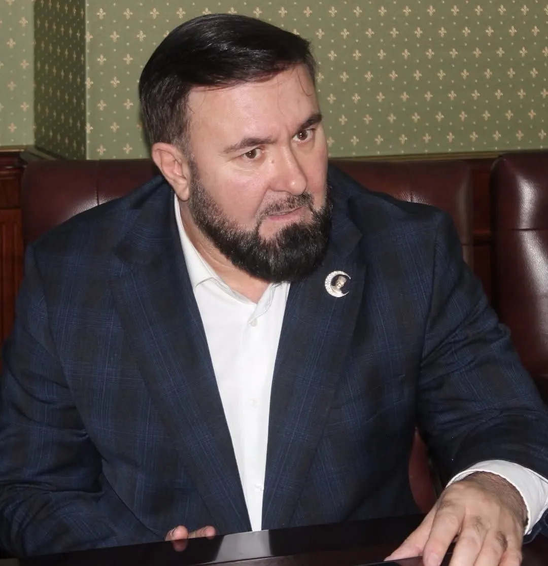 26 июня президент подписал распоряжение о поощрении: грамотой за укрепление законности и защиту прав граждан среди награждённых указан омбудсмен Чечни Мансур Солтаев. Ранее ему приписывали публичные нападки на правозащитников и публикации, связанные с исчезновением женщины.