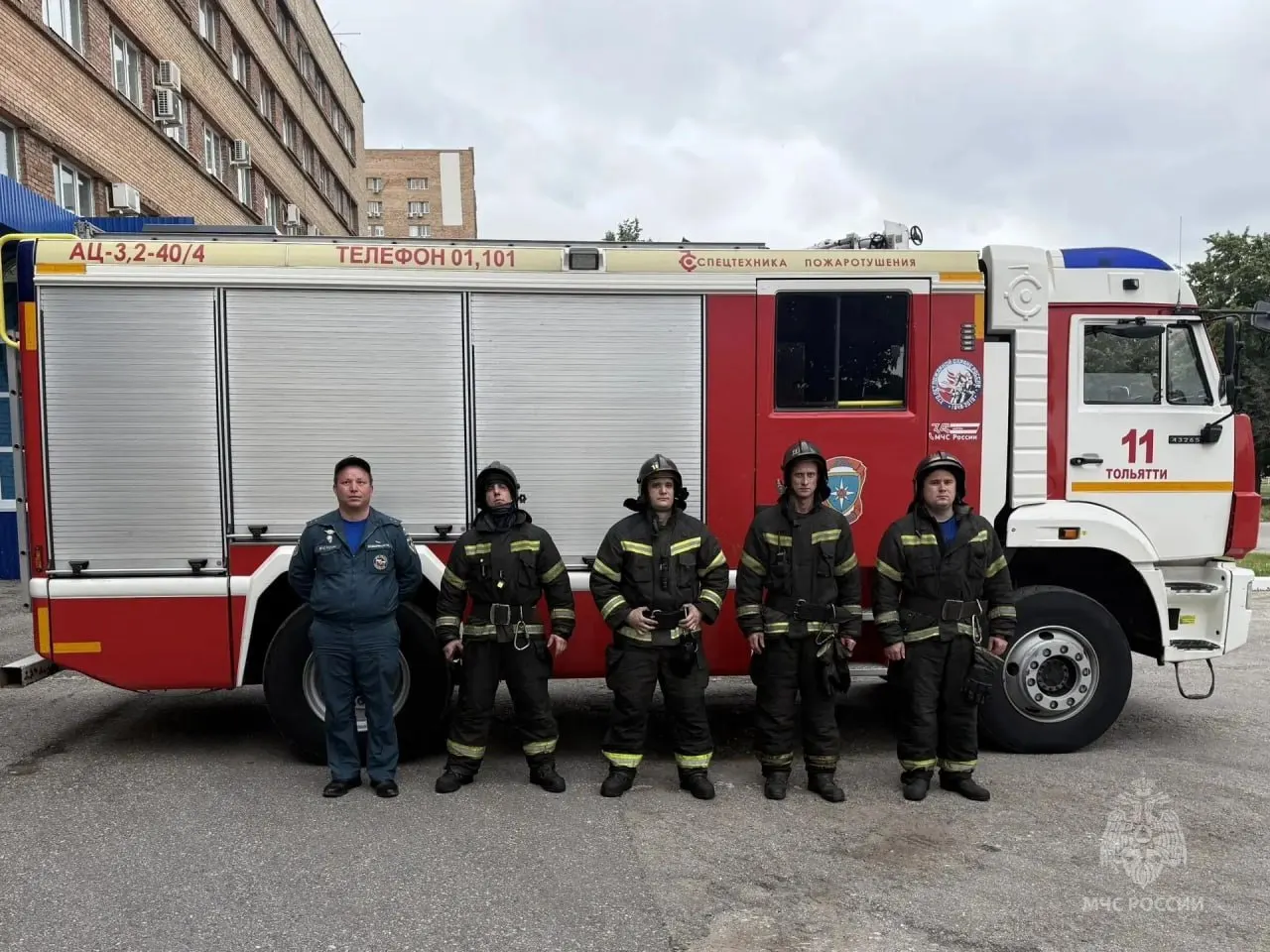 30 июня в Автозаводском районе на улице Революционной загорелась квартира — пожар потушен, эвакуированы 20 человек, пострадавших нет.