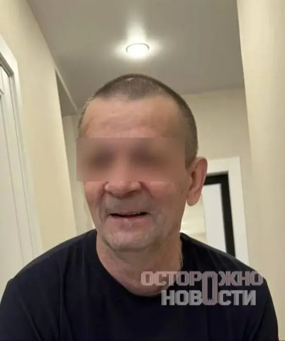 По словам родственников, мужчину задержали на улице и отвезли в пункт отбора на военную службу. Родные не допускают к нему, а в пункте отказываются подтверждать информацию, ссылаясь на защиту персональных данных.