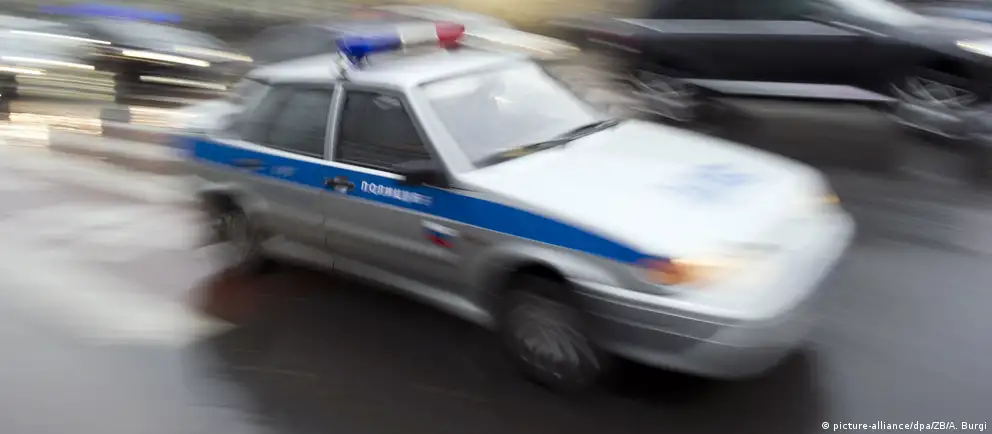 Сотрудники центра по противодействию экстремизму и ОМОН провели рейд в клубе Cabaret в Санкт-Петербурге: проверяли посетителей, обыскали помещения. Власти называют поводом подозрения в обороте наркотиков и «пропаганде ЛГБТ», также проверяют случаи оспы обезьян.