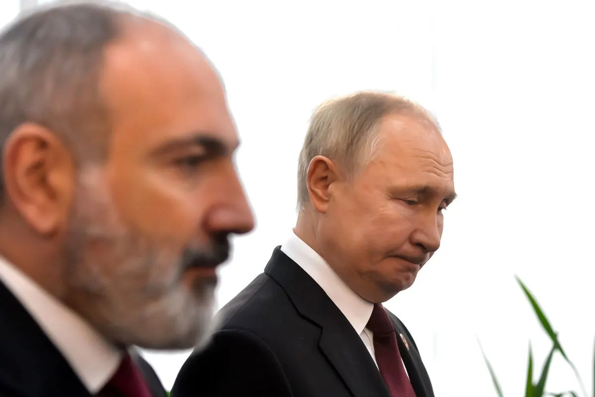 За январь–май 2026 года товарооборот двух стран составил $2,196 млрд — снижение на 21,5%. Доля России в внешней торговле Армении сократилась до 28%. Причина — политическое напряжение и ограничения на ввоз продуктов.