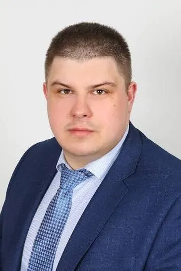 Следствие возбудило уголовное дело: обвиняемый, по версии СК, присвоил 19 млн рублей, предназначенные на уничтожение опасных шпал, а материалы работ оказались подложными.