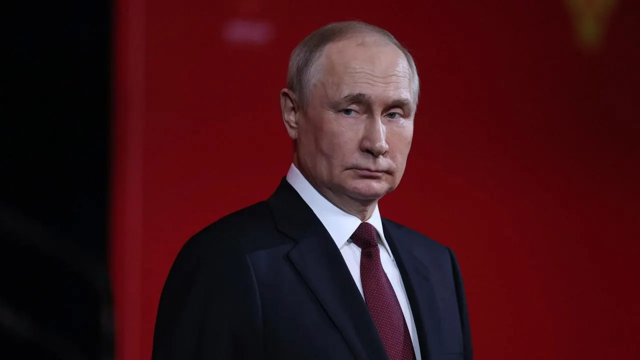 Власти России отклонили инициативу президента Казахстана о временном прекращении огня и возвращении к «Стамбульскому формату». В Кремле пояснили, какие условия Москва считает необходимыми для остановки боевых действий.