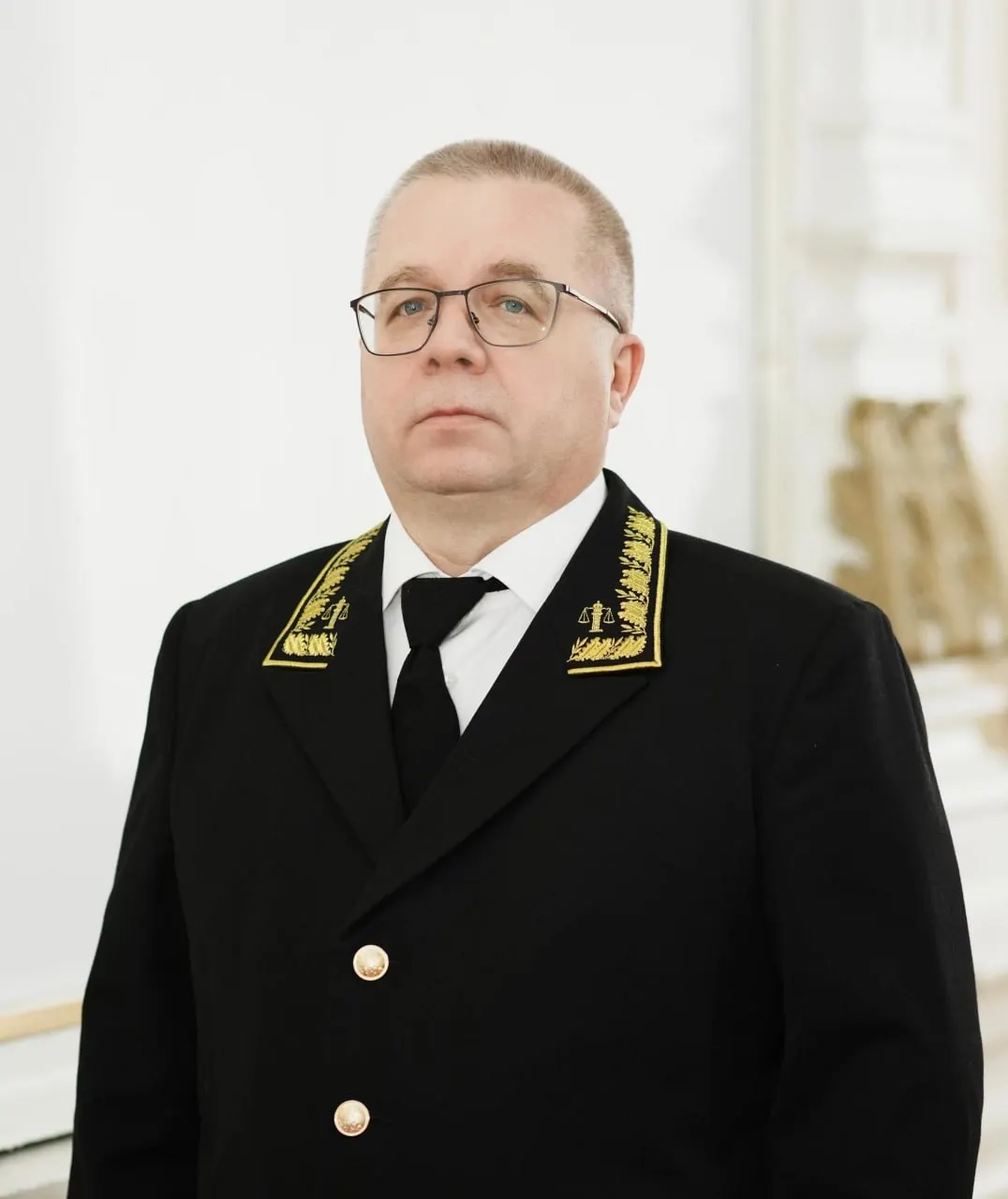 С 21 июля обязанности председателя Самарского областного суда исполняет Алексей Копытин. Ранее пост занимал Александр Шилов, в отношении которого надзорные органы проводят проверку по факту возможного использования служебного положения для личного обогащения.