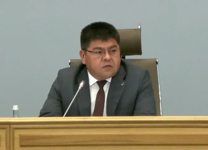 И.о. мэра Уфы предложил отсрочку сноса нелегальных киосков с возможностью приведения их в порядок.