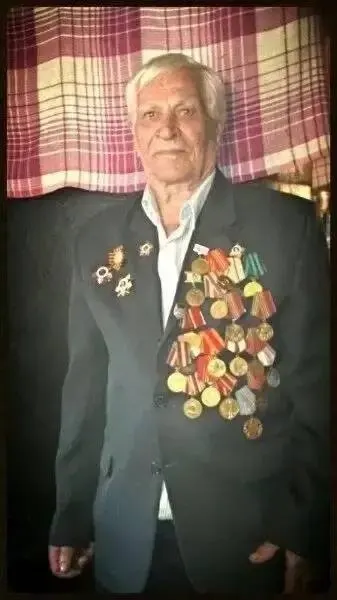 105-летний ветеран Великой Отечественной войны Иван Павлов проживает в Самаре и отметил свой день рождения.
