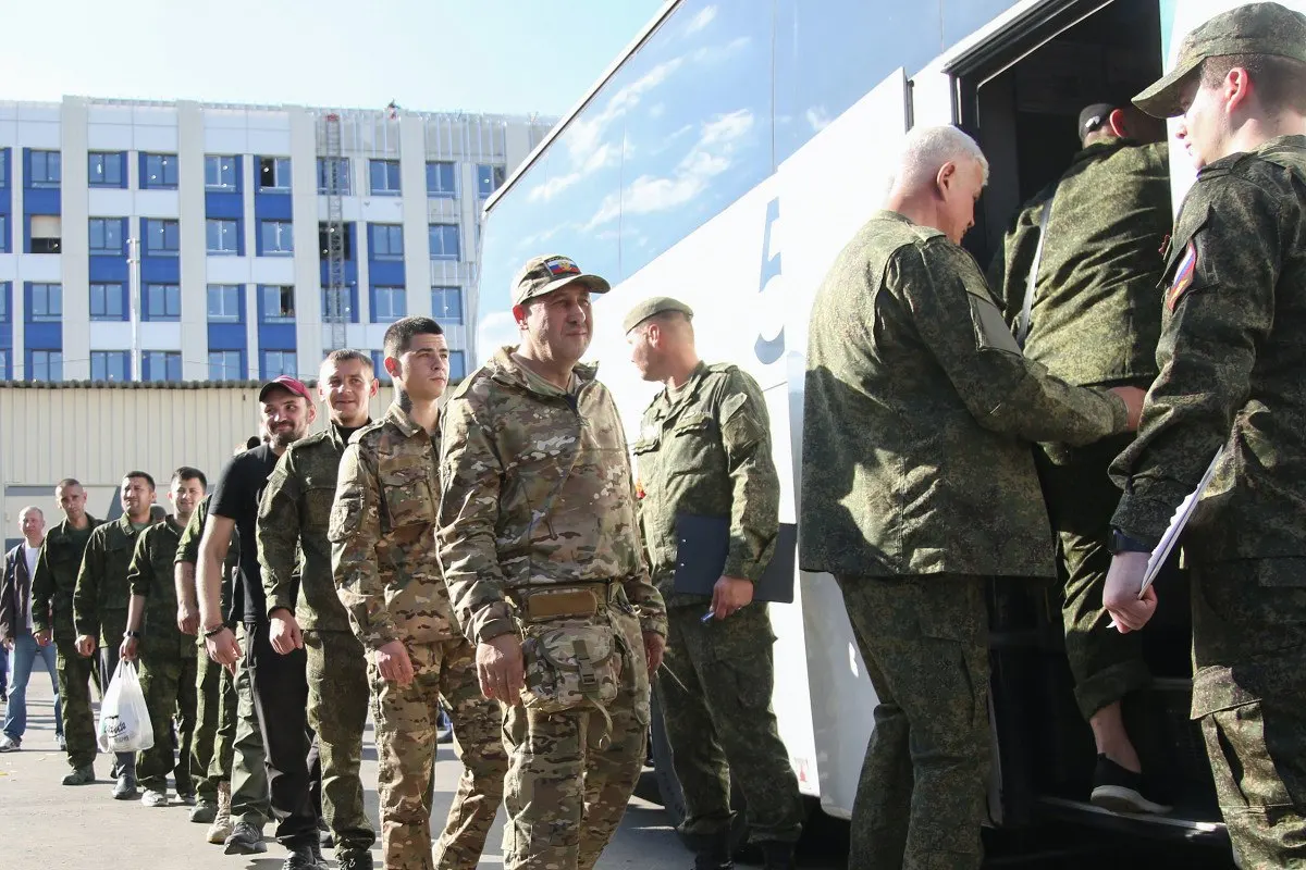Региональный Минтруд Башкортостана предложил штрафы за невыполнение 1%-ной квоты по найму бойцов СВО; конкретные суммы пока не названы, текст закона обещают позже.
