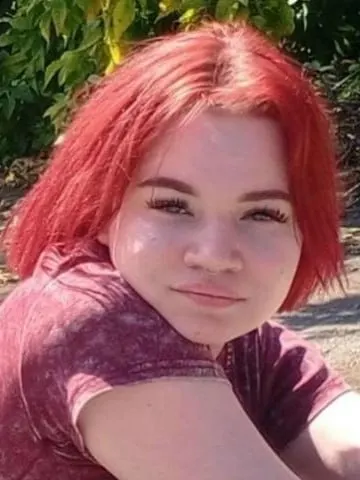 23 сентября в Кирове пропала 15-летняя школьница. Разыскивают по приметам и ориентировочным данным; для информации звоните 8(800)700-54-52 или 112.