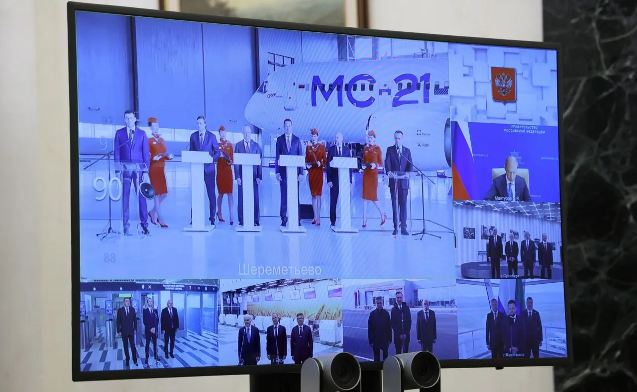 Авиакомпания намерена использовать отечественные среднемагистральные МС‑21‑310 на маршрутах в Омск, Новосибирск и Красноярск; с постепенным расширением географии полётов.