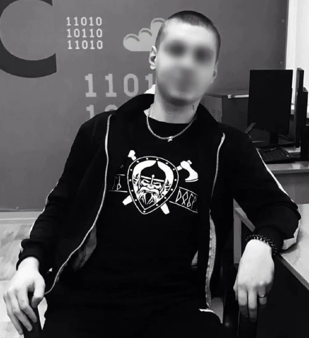 В кафе Арзамаса произошла смертельная стычка: молодой человек погиб, подозреваемый задержан; началось уголовное расследование.