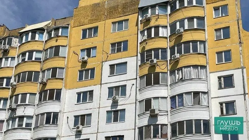 Около одной пятой семей Саратовской области могут оформить ипотеку; регион занимает 41-е место в рейтинге, а средний платеж — 57,7 тыс. руб. По России ипотека доступна примерно 20,2% семей, со средним платежом около 85,9 тыс. руб.