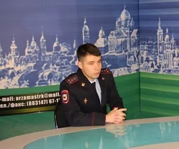 Заместитель начальника отдела уголовного розыска Арзамаса и его подчинённый арестованы по обвинению в превышении полномочий с применением пыток; следствие не раскрывает детали дела.