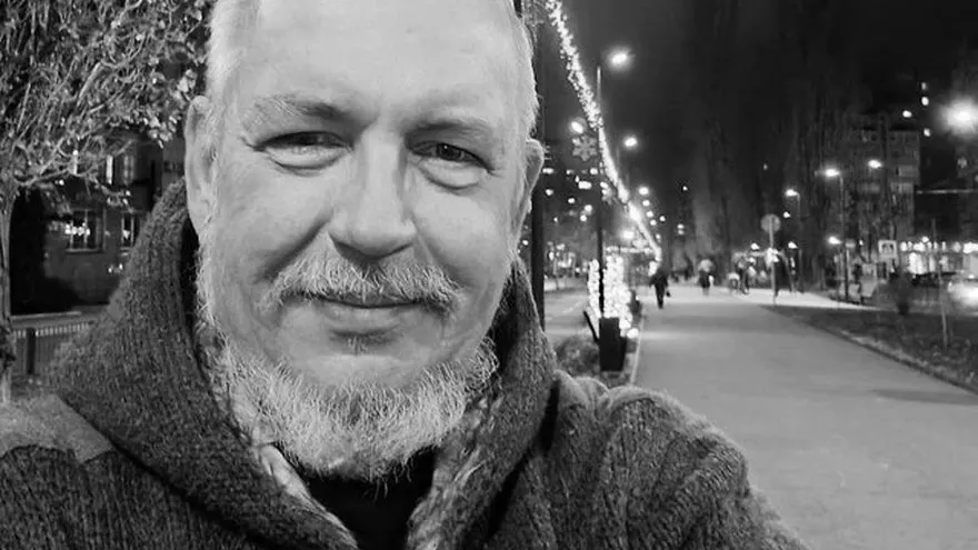 Умер известный саратовский журналист и политолог Дмитрий Олейник. Сообщалось, что он занимал руководящие должности в региональных медиа и часто высказывался по политическим вопросам региона.