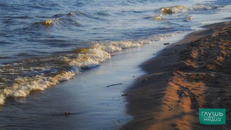Температура воды в Волге снизилась до +18 градусов, что увеличивает риск переохлаждения и судорог.