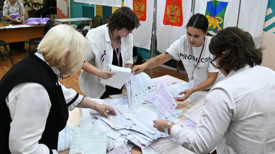 Аналитики фиксируют беспрецедентные задержки в публикации итогов выборов и сомнения в прозрачности подсчета.