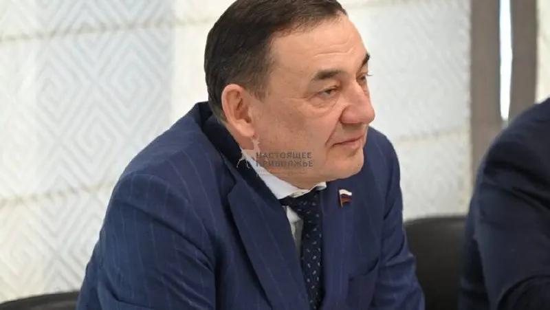 Депутат предложил считать уведомление о долге вручённым и упростить отключение коммунальных услуг неплательщикам за ЖКХ; обсуждение инициативы запланировано на 11 ноября.