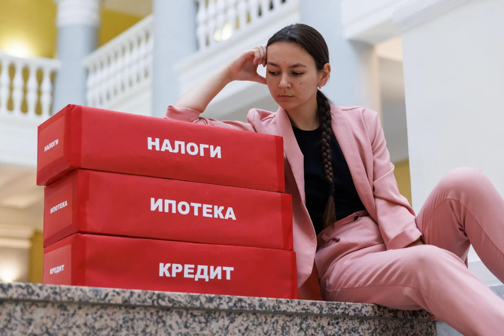 Экономист Андрей Бунич объясняет, почему бесконечное повышение налогов вредно и как это может повлиять на бюджет на 2027 год.