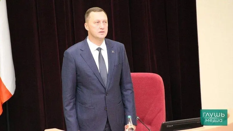 Глава региона потребовал у министра экономического развития региона проводить отраслевые встречи и вести прямой диалог с предпринимателями, чтобы определить реальные меры поддержки.