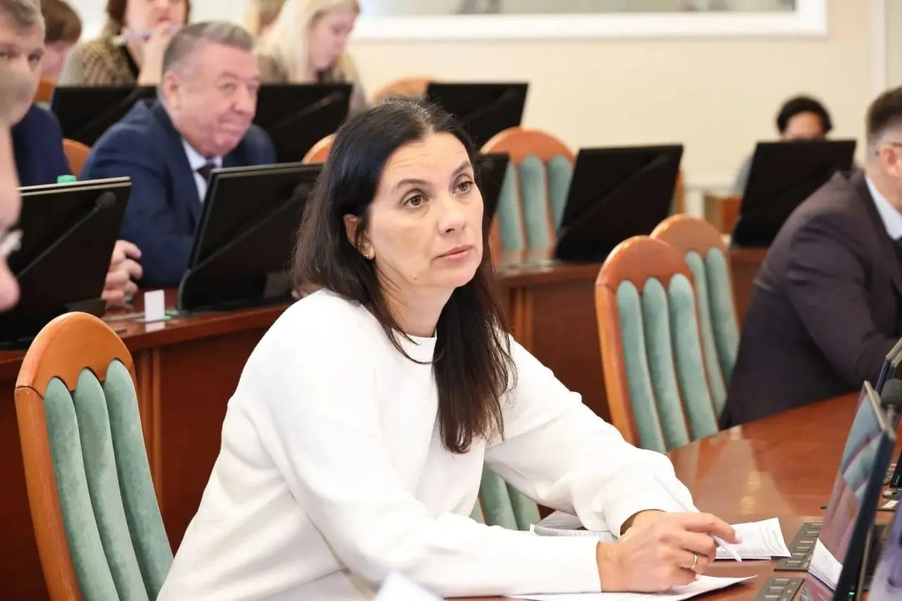 После выборов нижегородское Заксобрание рассматривает возможность ограничения роста тарифов ЖКХ; обсуждаются результаты проверок инфраструктуры и влияние на платежи граждан.