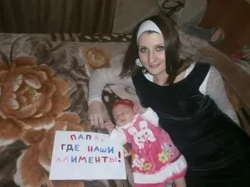 С начала года судебные приставы региона взыскали 1,3 млрд рублей алиментов; десятки неплательщиков привлекались к уголовной ответственности, многие лишились прав и ограничили выезд за границу.