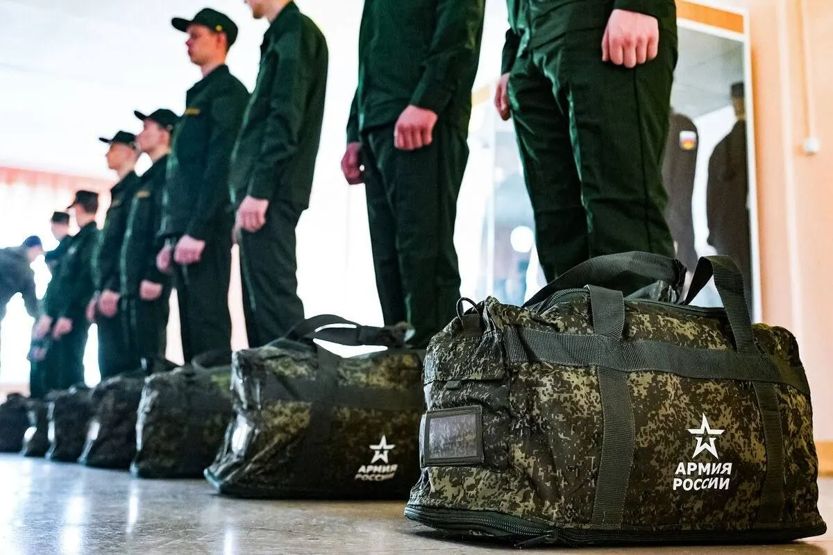 Более 1500 призывников Самарской области отправят на службу осенью; призывники по призыву не будут направляться в зоны проведения специальной военной операции.